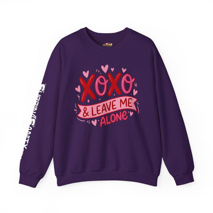 XOXO Valentine Sweatshirt — Cozy Valentine's Day Crewneck